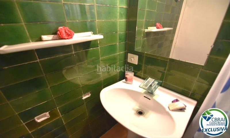 Foto 555710d4-cf7f-4ea7-b7c5-233e72c692e3. Piso en cala roja 4 piso con gran jardín en Santa Margarida Roses