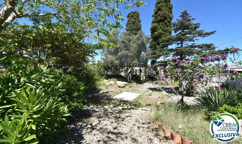 Foto 5db5c36f-f7c5-4ed9-acd3-d768840df277. Piso en cala roja 4 piso con gran jardín en Santa Margarida Roses