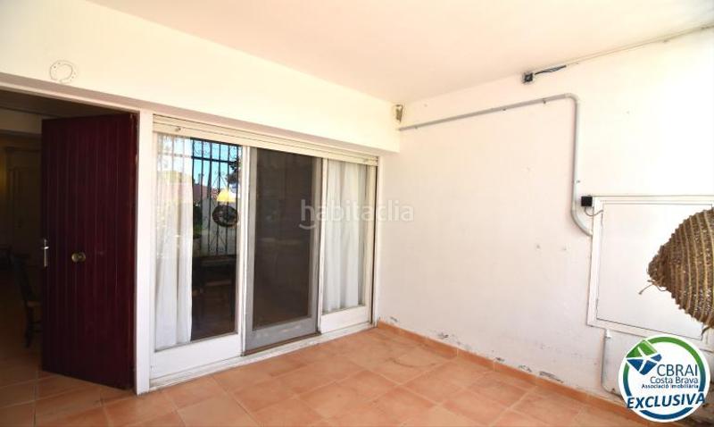 Foto b3300d08-61bb-4ed1-bf2f-64158bfb9c24. Piso en cala roja 4 piso con gran jardín en Santa Margarida Roses