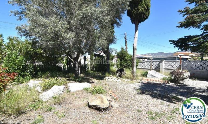 Foto d5cba6f0-e148-4ac0-89d8-8e3ac24f8f4c. Piso en cala roja 4 piso con gran jardín en Santa Margarida Roses