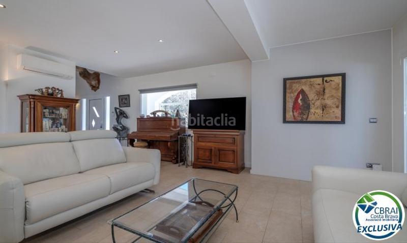 Foto a41add20-dc77-4387-bfa5-7dbe6e096cb1. Chalet en serra de verdera 4 espectacular casa con gran terreno alrededor. en Palau-saverdera