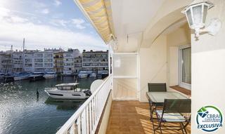 Pis a Cavall de mar 61. Precioso apartamento vacacional reformado en venta en el centro