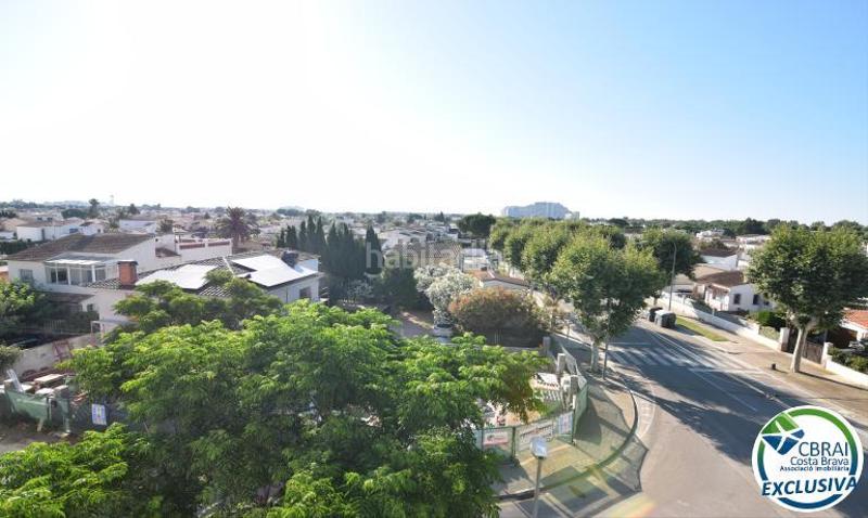 Foto f3607b26-4126-400f-98f8-79bbf7a5efe8. Piso en Alberes 42 apartamento de dos habitaciones en el centro con una terraza con vistas. en Empuriabrava