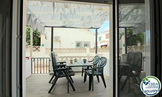 Casa adossada a Sant maurici. Bonita casa renovada en 2024 y lista para entrar a vivir.