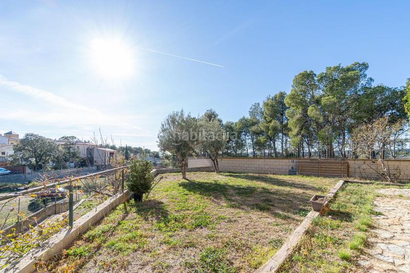 Foto bcdef6ea-23b4-4128-9fea-5142767444d7. Chalet en dels pins 15 espectacular casa con terreno de 838 m . en Garriguella