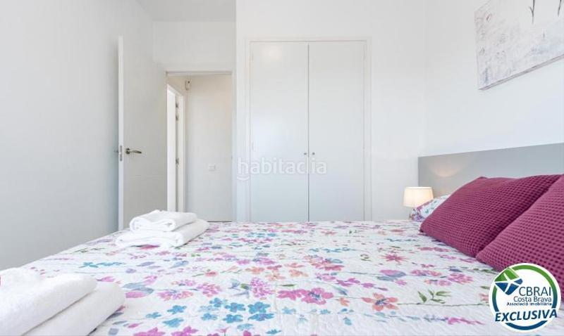 Foto cf94d6bf-68e5-4aac-a93a-120203af4a02. Piso en badia 1 apartamento reformado cerca del mar y con licencia turística. en Empuriabrava