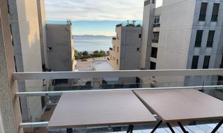 Pis a De joanot martorell 5. Bonito apartamento con vistas al mar y cerca de la playa.