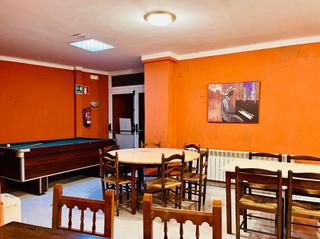 Casa adossada a De les dòmines 11. Casa restaurant en venda a msçanet de cabrenys