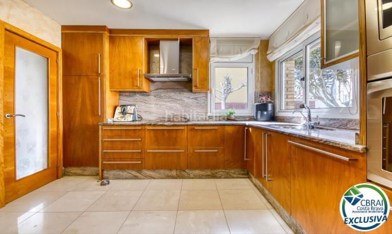 Foto bd2594af-80f2-4739-ad59-78408bc8d72b. Chalet en roma 20 encantadora casa independiente con piscina en mas oliva, en Roses