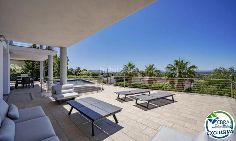 Foto fe732389-f828-4ce3-89a2-ca300662e546. Chalet en alemanya 74 sublime villa de lujo situada en un entorno privilegiado en Palau-saverdera