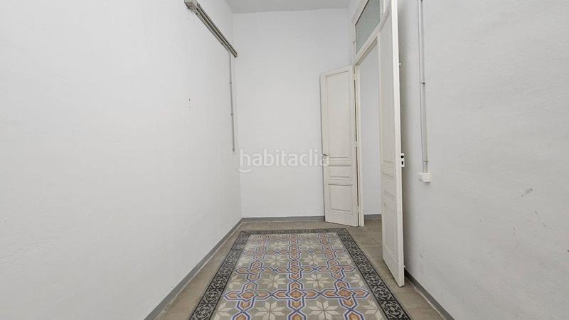 Foto ac94cad0-2711-4a31-b399-23a00f79267b. Casa adosada en nou 66 edificio en centro ciudad de 496m2 en 3 plantas c. nou en Figueres