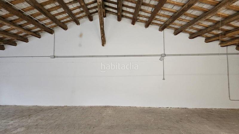 Foto f903b97e-3308-41de-9e99-8250b125d0f2. Casa adosada en nou 66 edificio en centro ciudad de 496m2 en 3 plantas c. nou en Figueres