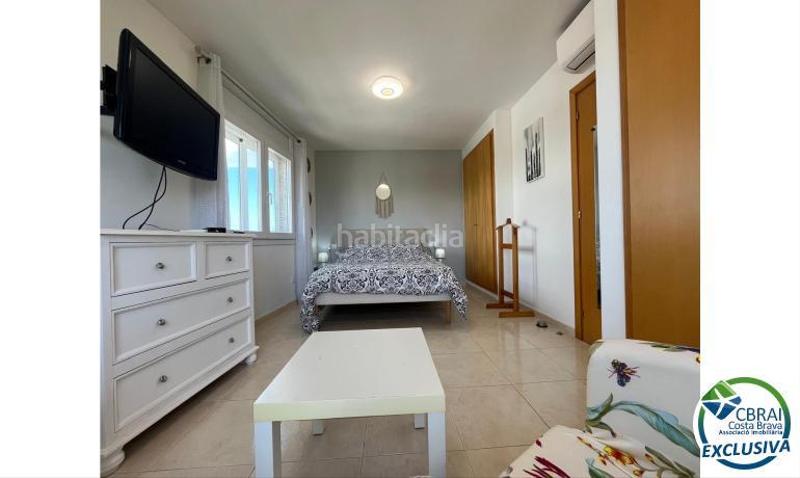 Foto 5272bb71-2e35-44d5-9ef2-a7e8eeededbc. Apartamento en port empordà 1 atico en venta 2 habitaciones gran terraza y parking subterraneo. en Empuriabrava