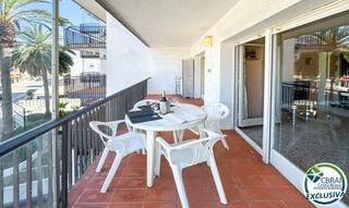 Appartement dans De la platja 23. Vivir cerca del mar apartamento con 2 dormitorios y terraza en s