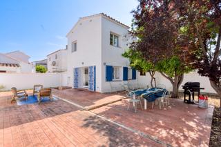 Xalet a Port estaca 10. Oportunidad de una casa con terreno en sta. margarita.