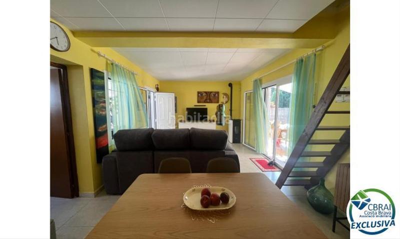 Foto fc5003c4-7616-4bcc-a506-e59b2e3b20ad. Chalet en del carlit 2 casa en mas mates con 3 habitaciones terreno y vistas al parque natural en Roses