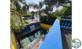 Xalet a Montseny 87b. Villa ideal con licencia turística, piscina, zona residencial, 4