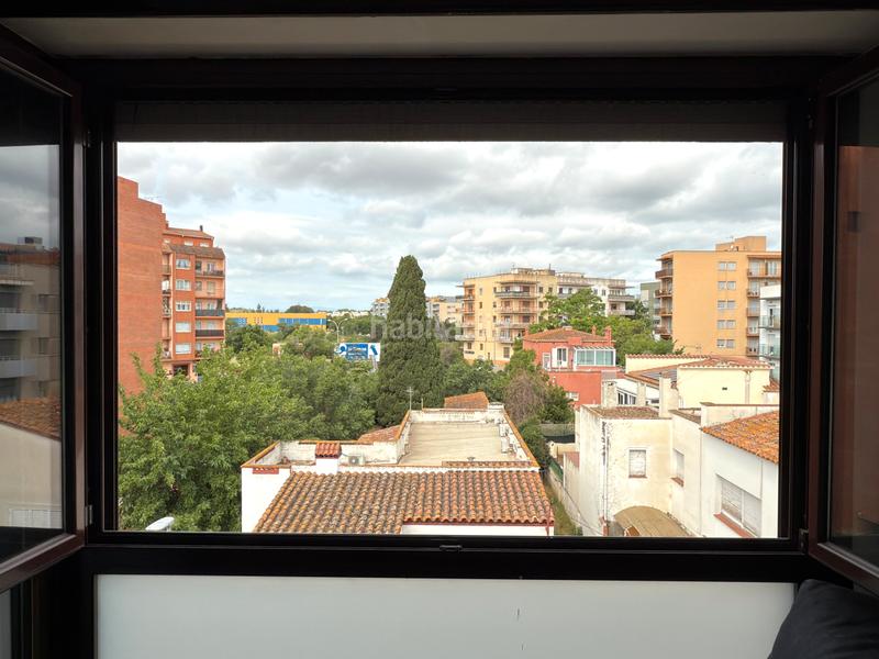 Foto 2084a1f1-9cfa-45b8-ba86-d9bced9c7f50. Piso en sant pau 159 magnífico dúplex en el centro . en Figueres