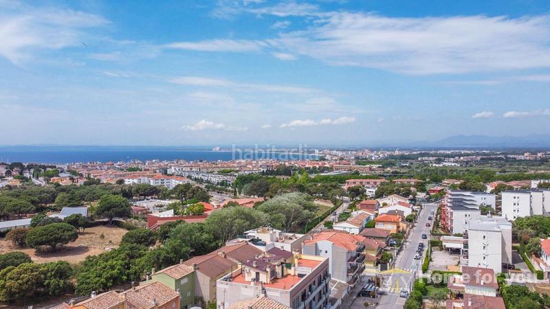 Foto 3fc62346-8064-4eee-8926-cb76b91d86d8. Duplex in viena 28 in Els Grecs-Mas Oliva Roses