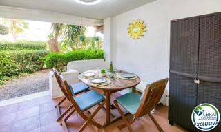 Pis  Port joan 2. Acogedor apartamento con amplia terraza y acceso a jardín en san