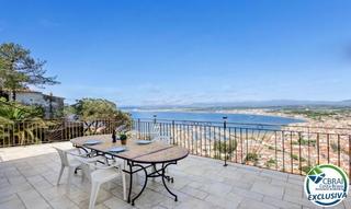 Chalet  Ramon llull 21. Villa mediterránea con alma, vistas impresionantes y oportunidad