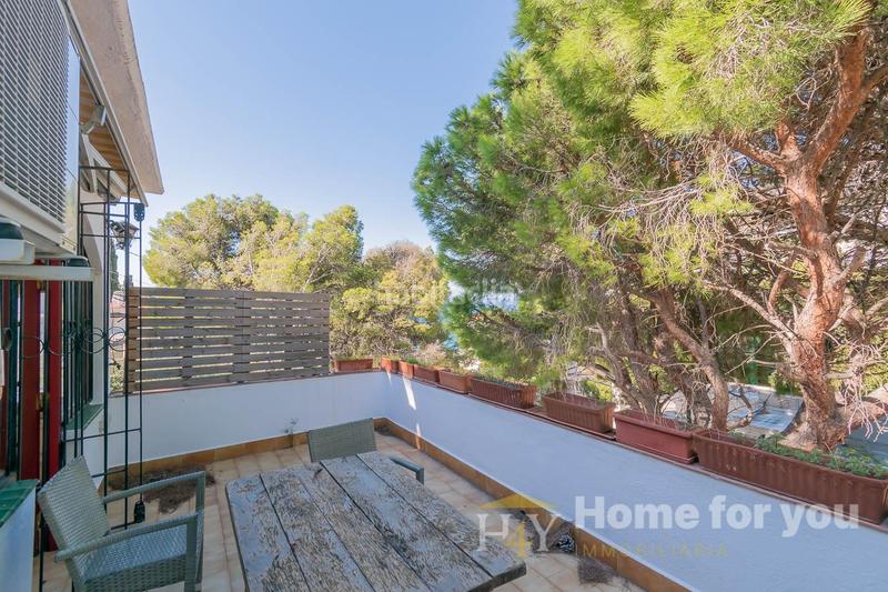 Foto 7b4859ff-41d4-4b83-b342-0c2979fce5e2. Chalet dans de diego velázquez 5 dans Puig Rom-Canyelles-Almadrava Roses