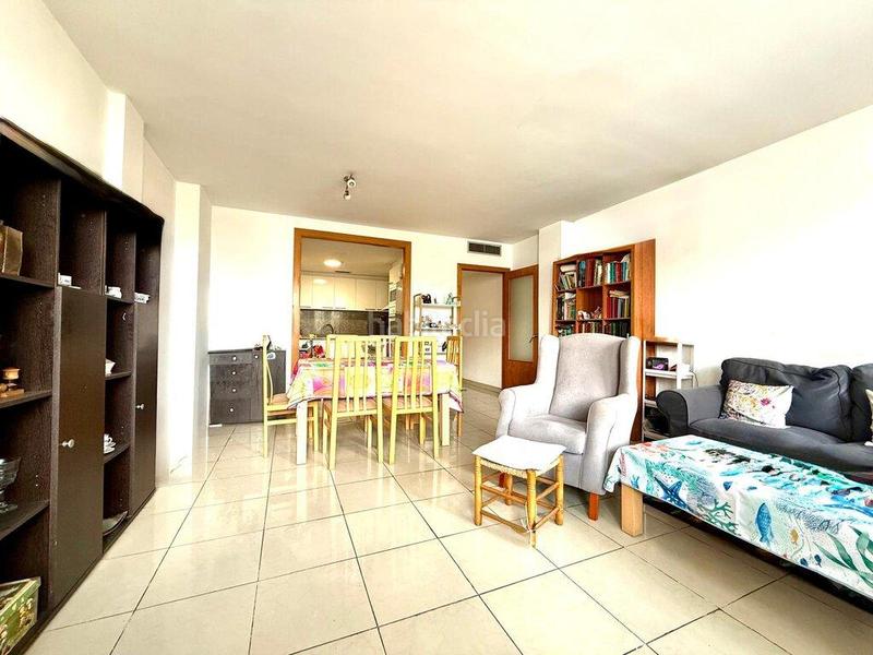 Foto b979cabe-6a79-43c9-96c5-12f79f766b64. Duplex dans nova 7 dans Nucli Antic Escala (L´)