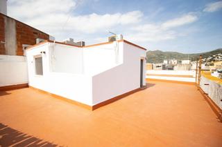 Pis a Doctor pi i sunyer 10. Oportunidad piso en el centro de roses, calle de ante. apartamen