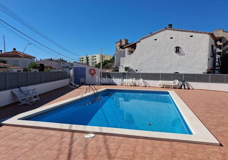 Foto cb12cc4d-b21a-4ec7-943c-4f692170f04c. Casa adossada a port estaca 18 a Santa Margarida Roses