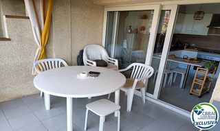 Appartement à De mercè rodoreda 1. Esplendido apartamento en el puerto de rosas con licencia turíst