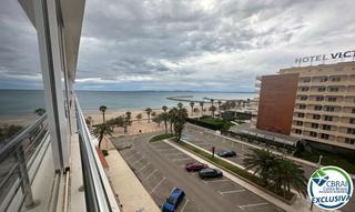 Appartement à De la gola de l'estany 10. Apartamento a 50 m de la playa de santa margarita en roses.