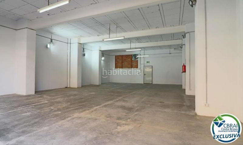 Foto 1abd5729-1cca-4bad-9514-38f56ba415af. Car parking in de salvador dalí i domènech 56 in Centre Figueres