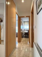 Duplex  Provença 1. Ático dúplex con terraza y parquing rodeado de naturaleza.