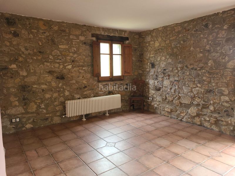 Foto 0a7582f7-8379-4a20-96c7-225f5077a0c7. Masia a vall de bianya a Sant Joan les Fonts