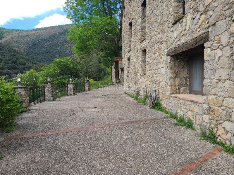Foto 1764fda9-3513-438c-a120-bb9423288132. Masia a vall de bianya a Sant Joan les Fonts