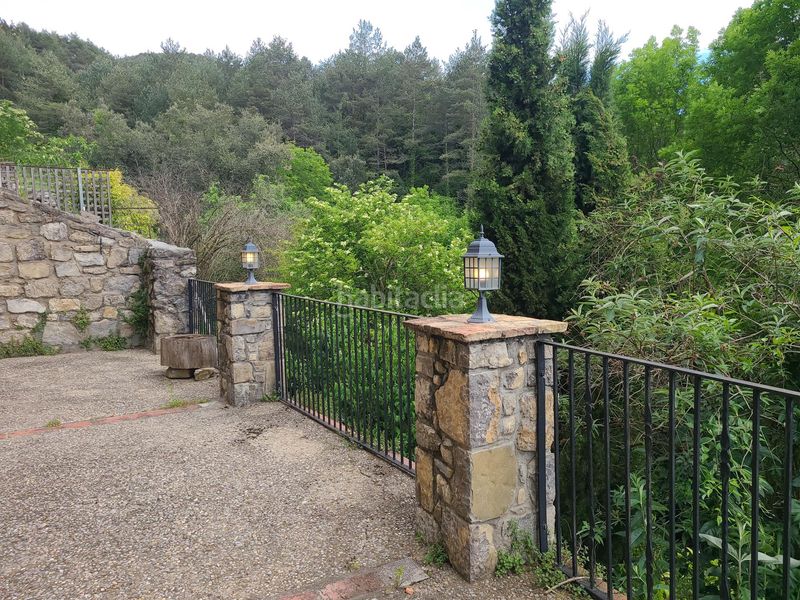 Foto 506a3f3c-b35f-42f6-962d-70020ed38c4e. Masia a vall de bianya a Sant Joan les Fonts