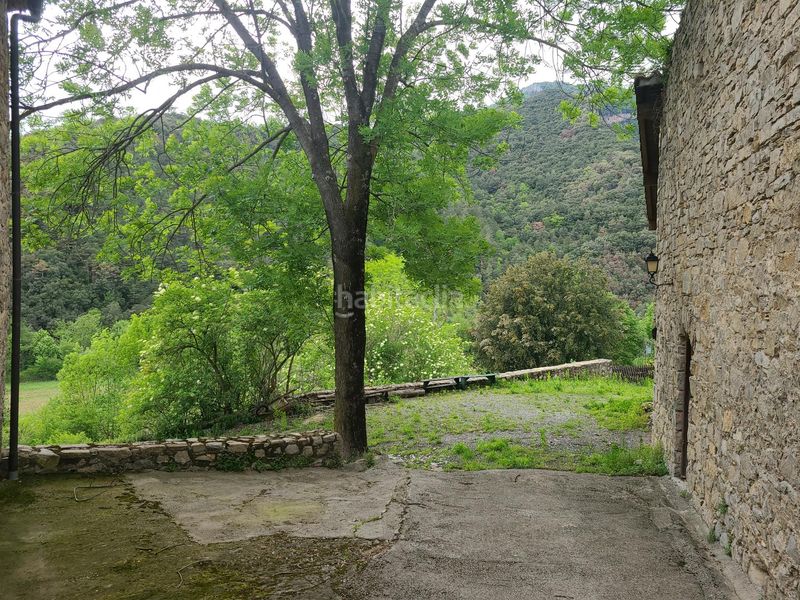 Foto 8bfefcbc-35e5-451b-88b2-fc1cccbbc295. Masia a vall de bianya a Sant Joan les Fonts