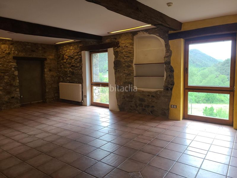 Foto a334a1bb-30f5-4822-877a-47393ecb918b. Masia a vall de bianya a Sant Joan les Fonts