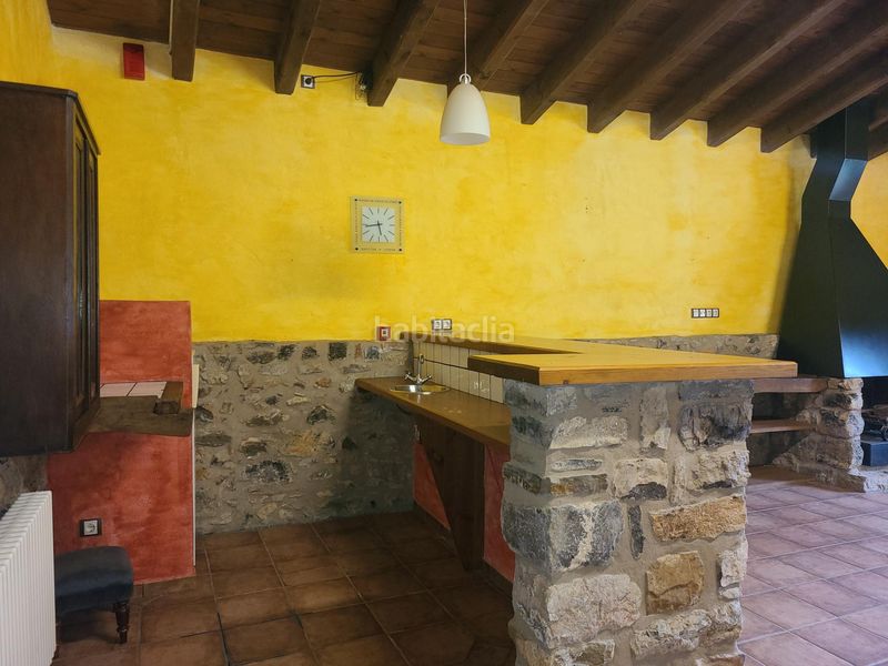 Foto eab5a885-3ca2-4202-a139-d068ac83e34d. Masia a vall de bianya a Sant Joan les Fonts