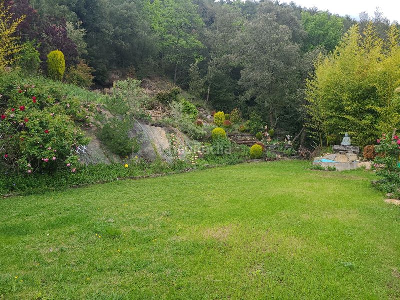 Foto f668a0cc-3929-45f7-8f45-c6ed97c8d0b5. Masia a vall de bianya a Sant Joan les Fonts