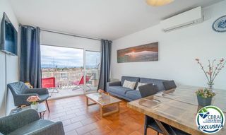 Flat in Badia-gran reserva 19. Apartamento de 3 dormitorios con licencia turística  residencia