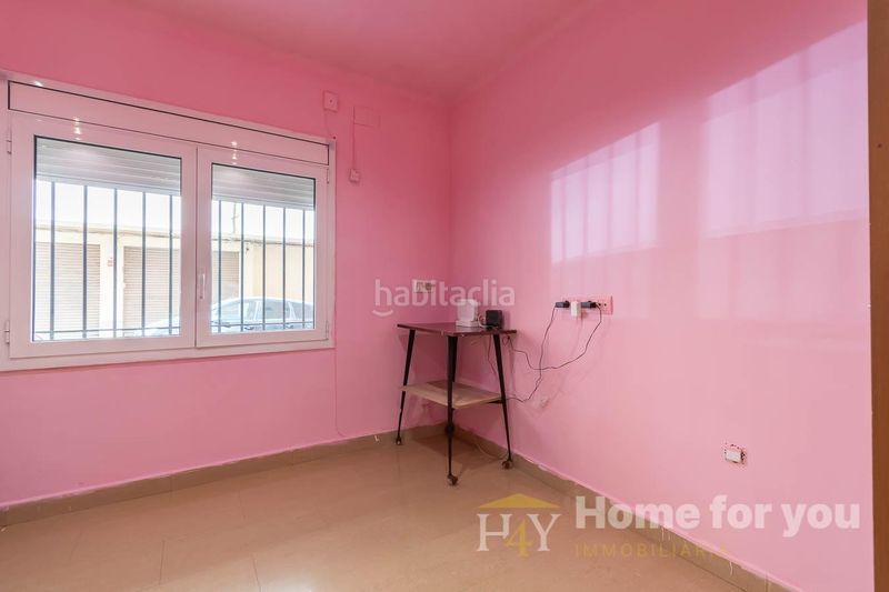 Foto b8bcf7f0-2044-45d4-9afb-a0e157429a7f. Pis a frederic mistral 4 a Poble Nou-Olivar Gran Figueres