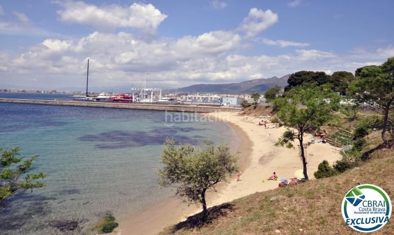 Foto c15f9acd-4de8-4954-a92e-e62e37076bad. Pis a canyelles 10 a Puig Rom-Canyelles-Almadrava Roses