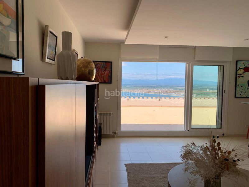 Foto b2fed645-9765-4379-811b-af887ac3b888. Dúplex en víctor català 13 magnifico duplex con vistas al mar en puig rom en Roses