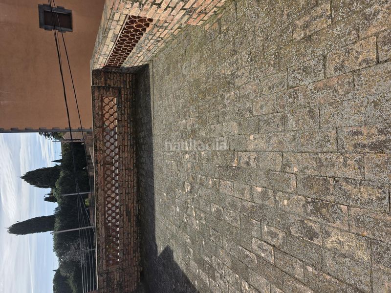 Foto fa1e978c-93ae-4d37-88b6-0294dfcff96e. Xalet amb calefacció aparcament a Riumors