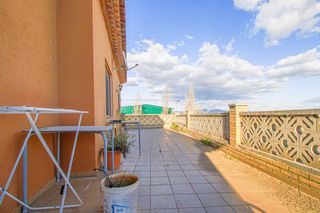 Chalet  Tramuntana. Casa esquinera con gran terraza y garaje en cabanes