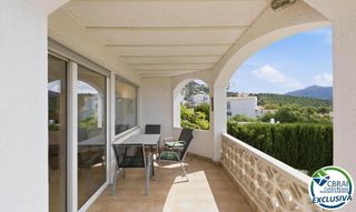 Chalet  Albacete 11. Villa independiente con vistas al mar, licencia turística y un j