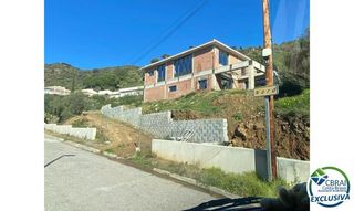 Chalet  Del nord 7. Gran casa moderna en construcción en els olivars. una oportunida