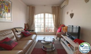 Casa adosada en Porto fino 44. Casa adosada con amarre privado de 10mx3m en porto fino, empuria