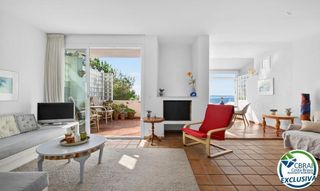 Maison jumelée  Joan timoneda 24. Villa con vistas al mar en canyelles privacidad, luz natural y e